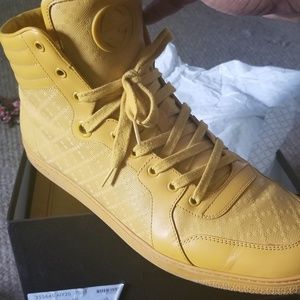 Hi top Gucci sneakers